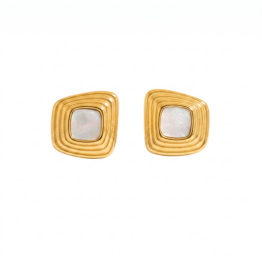 Cely Earrings in 18K gold-plated stainless steel with resin, alternate view
