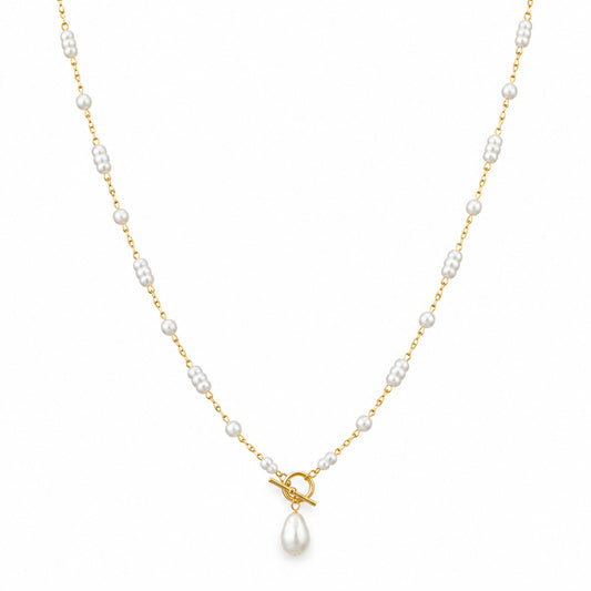 Jocelyn Necklace in 18K gold-plated stainless steel with pearl, worn