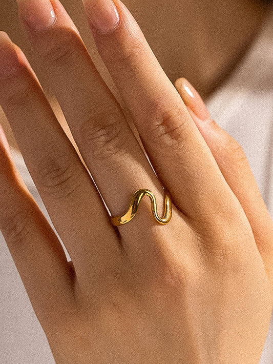 Emily Ring in 18K gold-plated stainless steel, alternate view