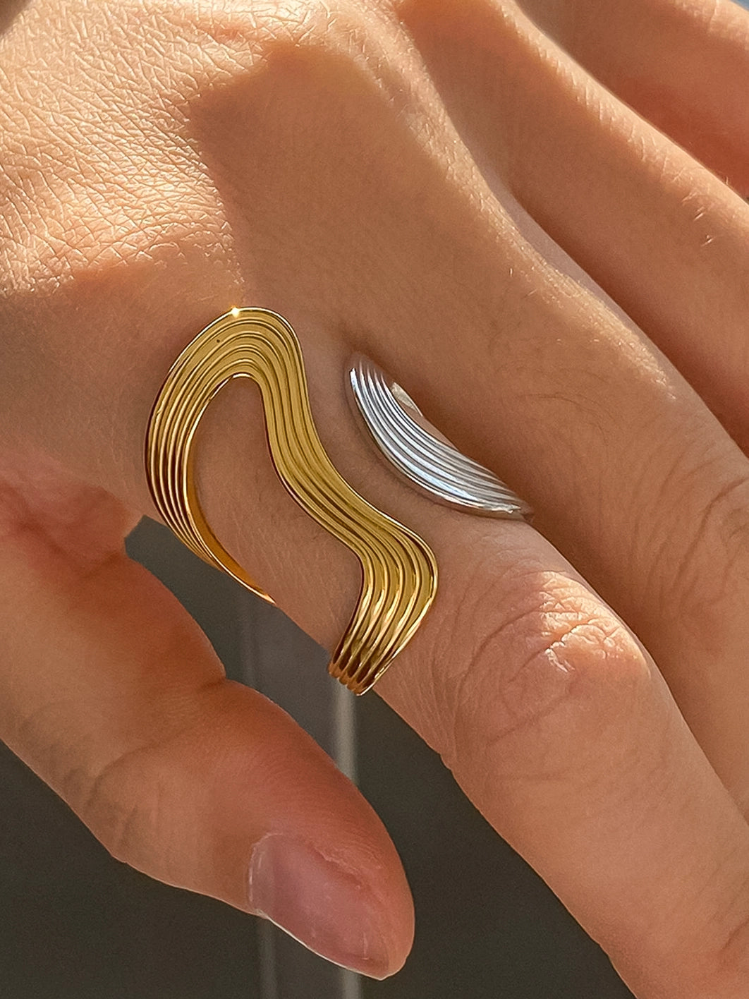 Anne Ring