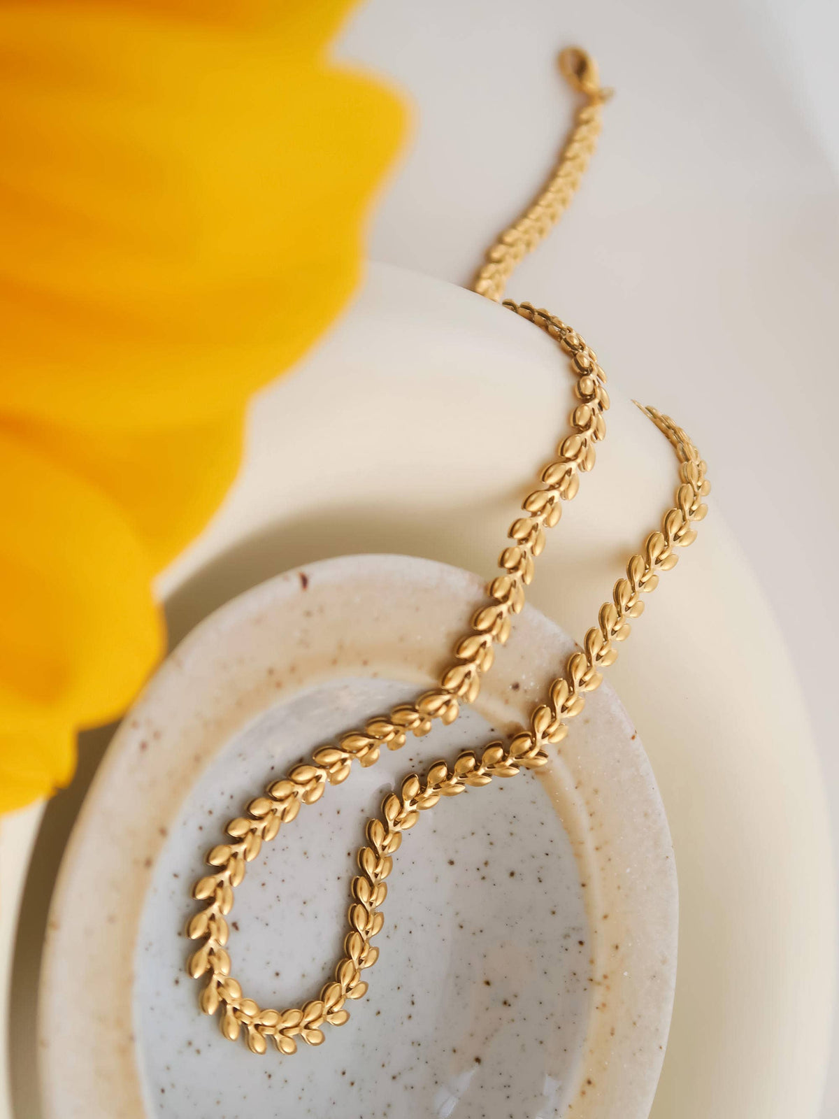 Zinnia Necklace