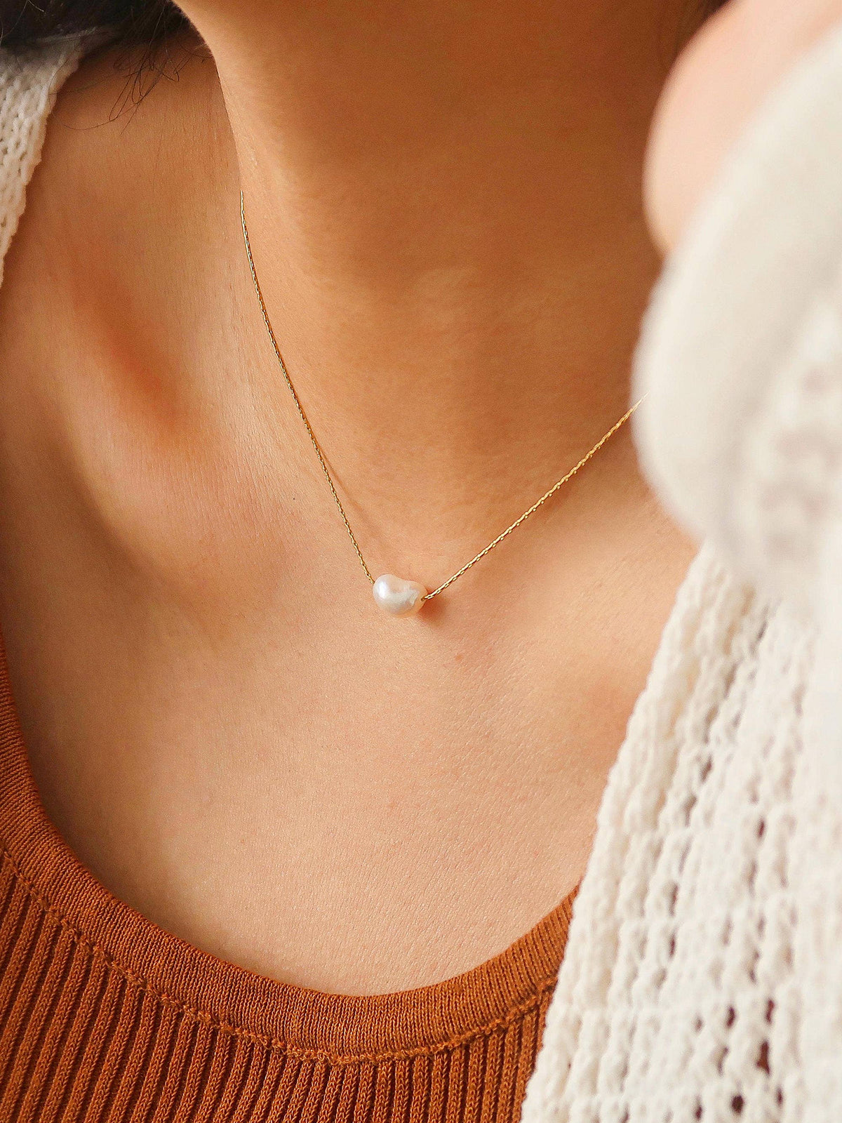 Rhia Necklace