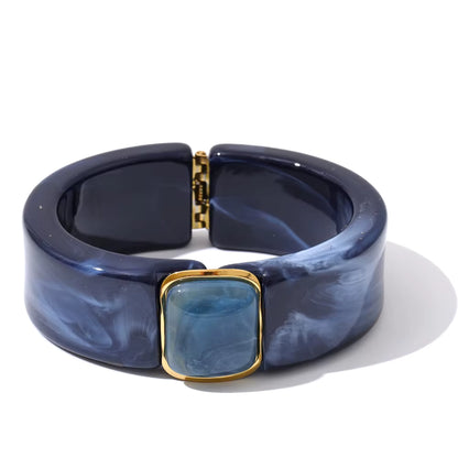 Bongee Bangle in 18K gold-plated stainless steel, alternate view