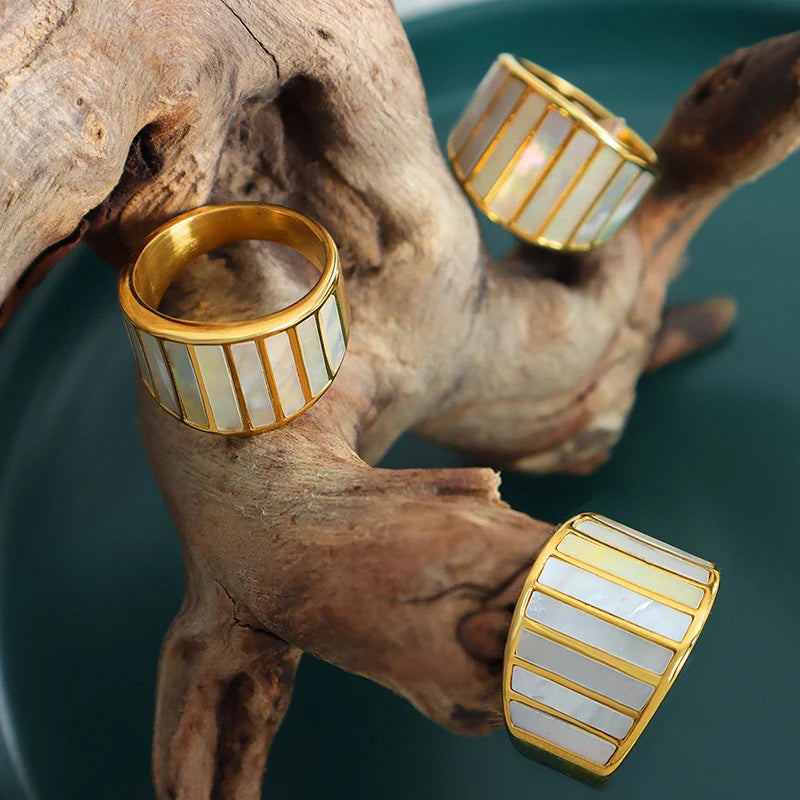 Eileen Ring