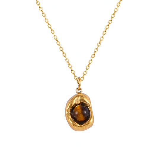 Mia Necklace – White Background